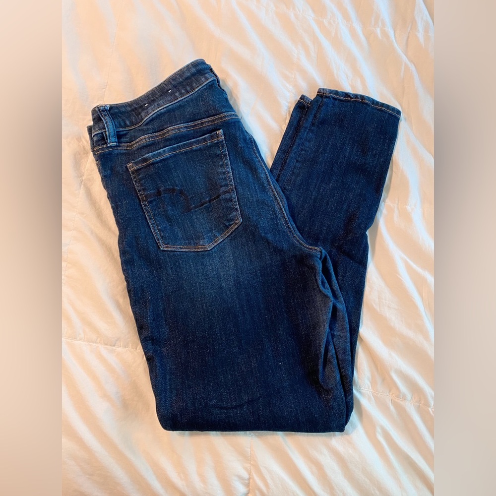 Women's Size 16 Long American Eagle Dark Wash Jeans